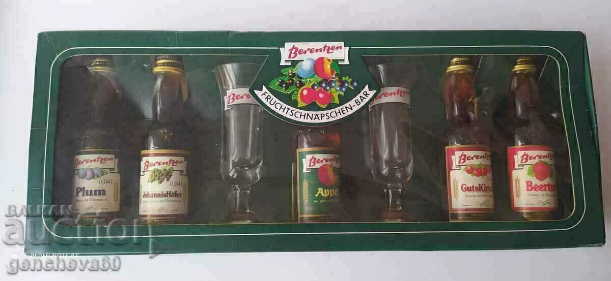 A selection of fruit liqueurs, "Berentzen" in a box - 6