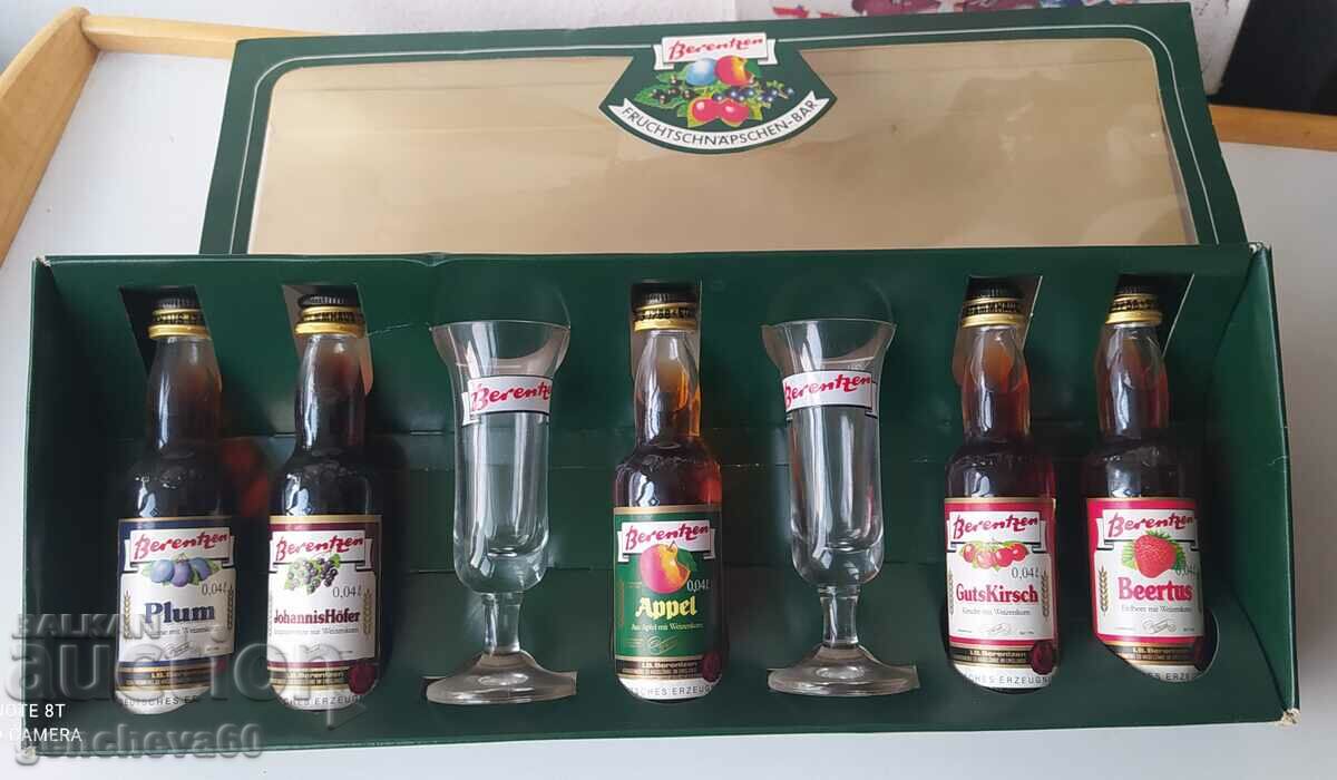 A selection of fruit liqueurs, "Berentzen" in a box