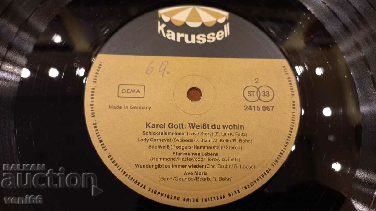 Auction Gramophone record - Karel Gott Auction Gramophone record - Karel Gott
