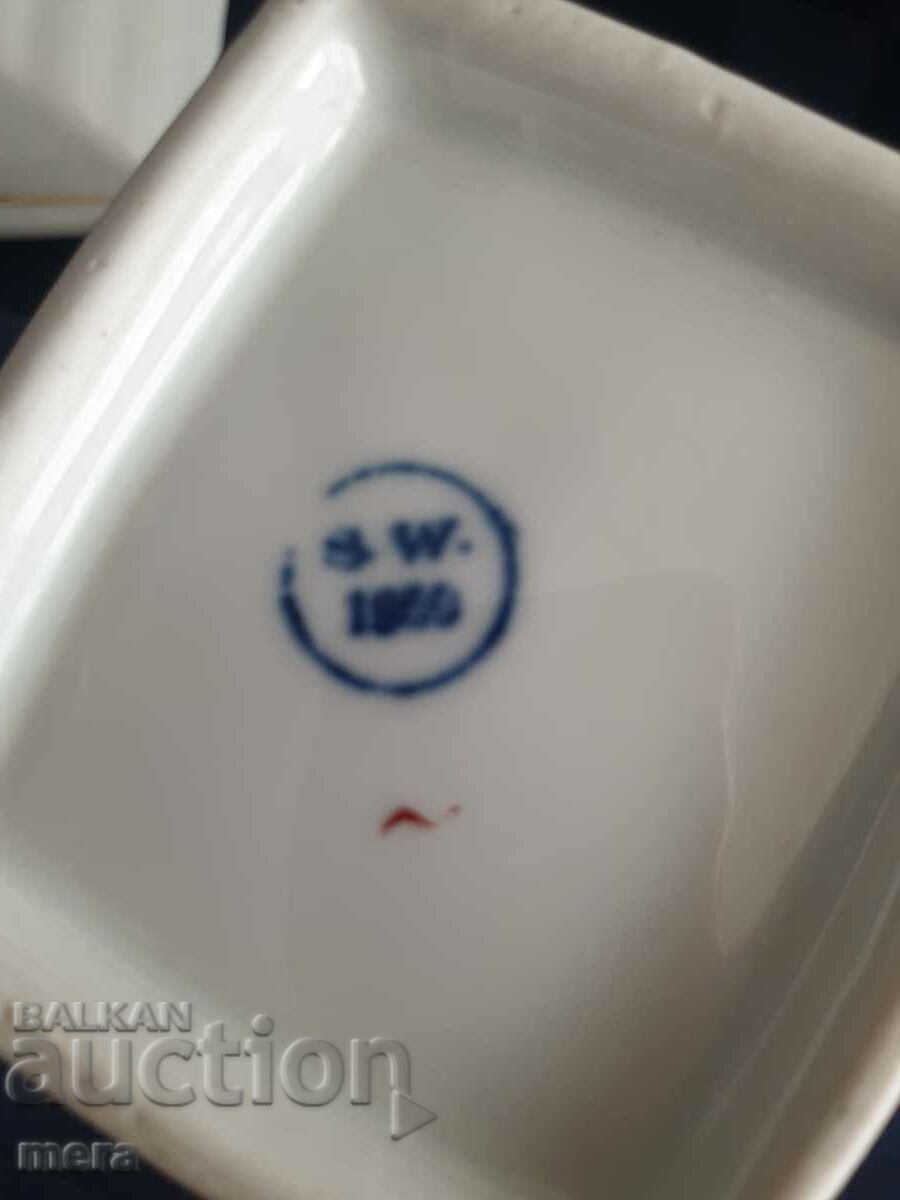 Porcelain containers for spices from a Bulgarian manufacturer - 5 Porcelain containers for spices from a Bulgarian manufacturer - 5