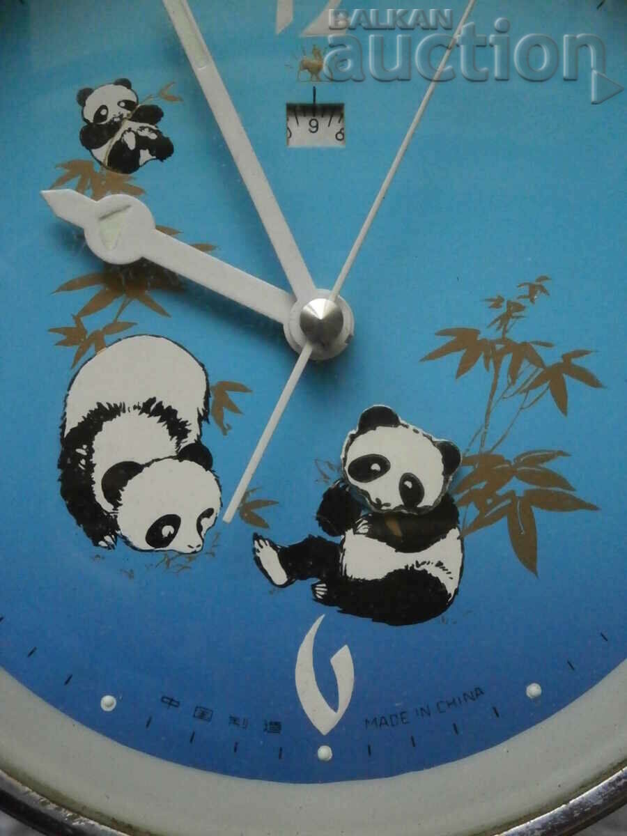 Delivery of CHINESE ANIMATED ALARM CLOCK 70s Bears Panda pandas Delivery of CHINESE ANIMATED ALARM CLOCK 70s Bears Panda pandas