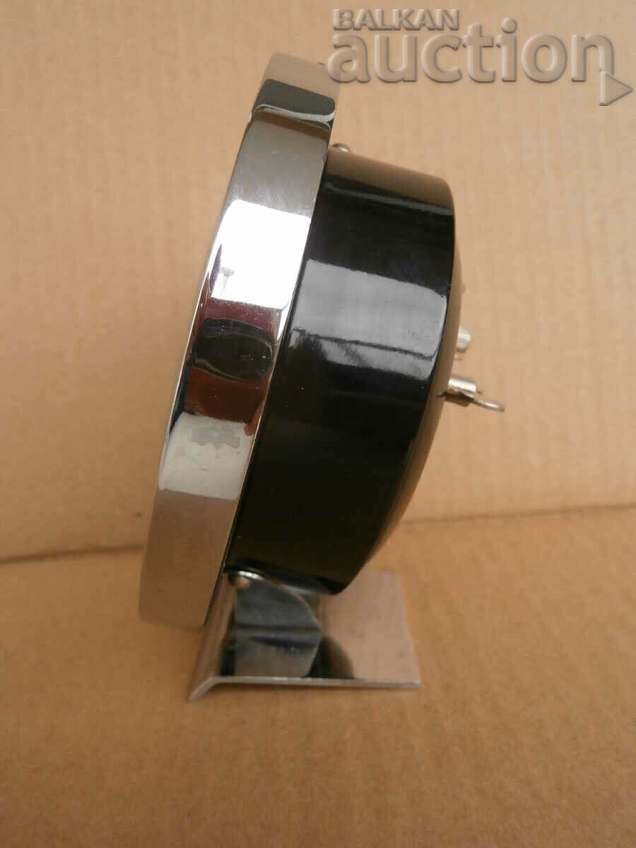 CHINESE ANIMATED ALARM CLOCK 70s Bears Panda pandas - 6 CHINESE ANIMATED ALARM CLOCK 70s Bears Panda pandas - 6