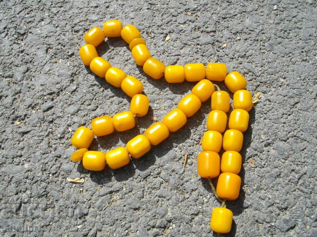 Auction  OLD ROSARY BAKELITE AMBER CATALINE