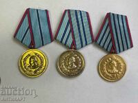 3 броя медали на МВР за 10,15 и 20 години служба