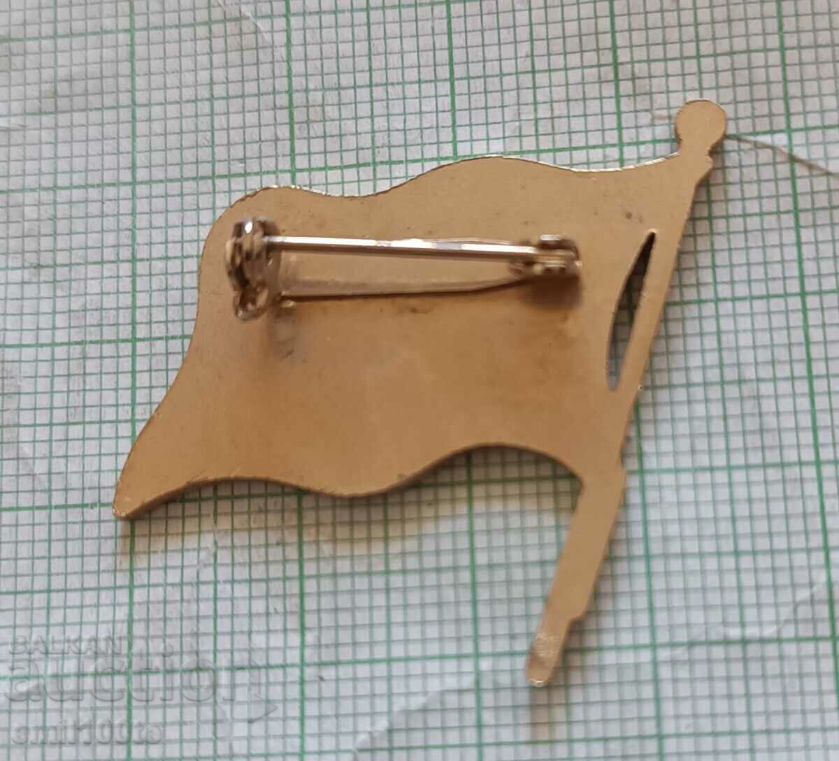 Delivery of Badge - HELLING Hamburg Delivery of Badge - HELLING Hamburg