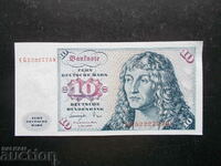 ГЕРМАНИЯ , 10 марки , 1977 , AU
