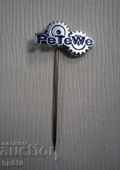 PeTeWe badge