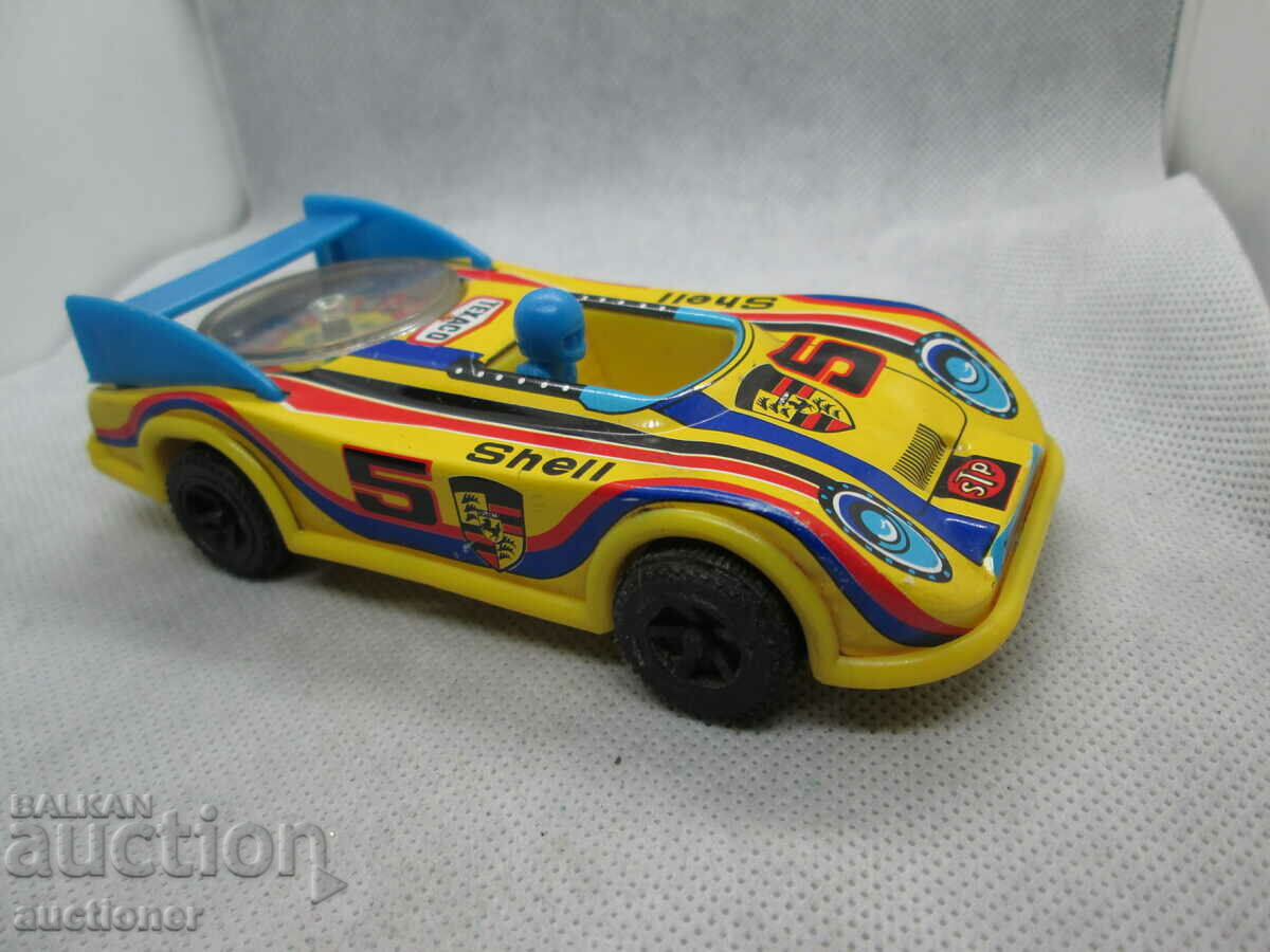Auction VINTAGE TOY PORSCHE 917 CAR AM LE MANS Auction VINTAGE TOY PORSCHE 917 CAR AM LE MANS