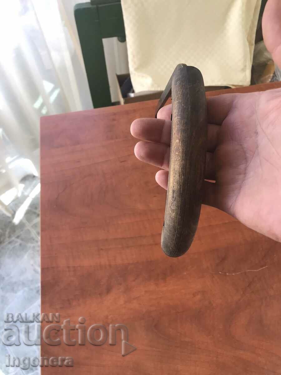 BONE SAW THE BUTCHER'S BONE TOOL - 6 BONE SAW THE BUTCHER'S BONE TOOL - 6