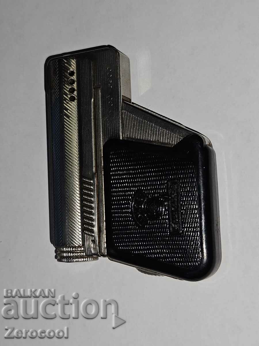 Vintage IMCO Gunlite 6900 Petrol Pocket Lighter Austria.