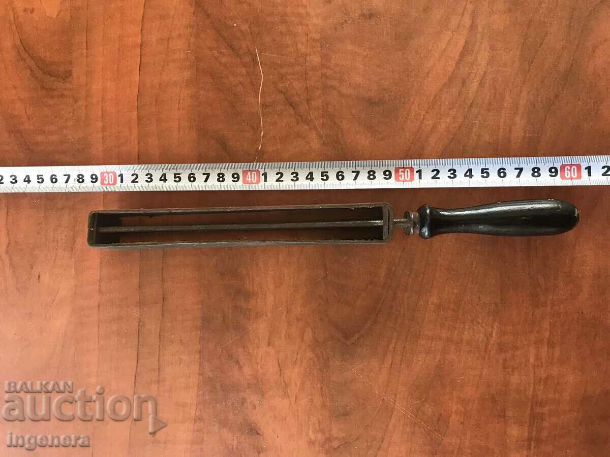 RAZOR GRINDER SHARPENING TOOL-GERMANY with price 26.00 BGN | € 13.29 RAZOR GRINDER SHARPENING TOOL-GERMANY with price 26.00 BGN | € 13.29