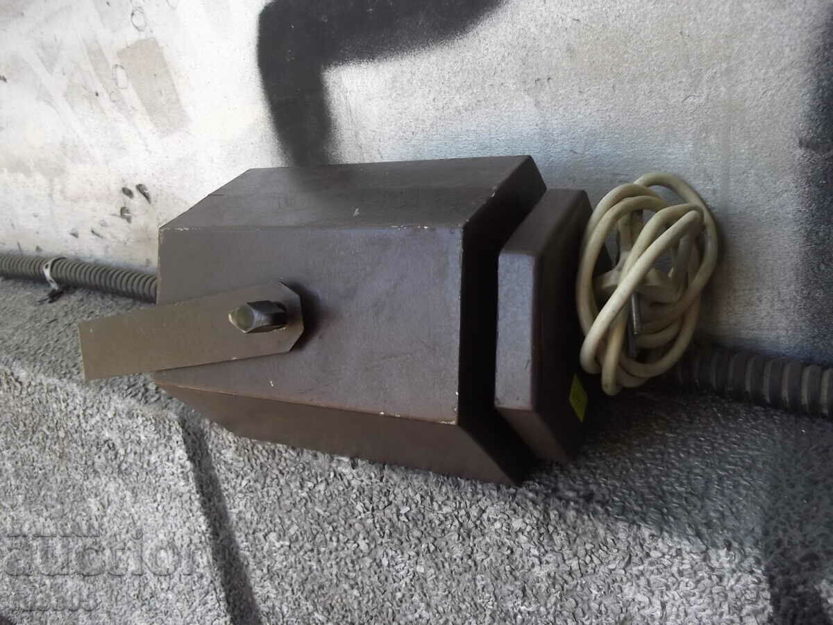 Body lighting with price 8.00 BGN | € 4.09 Body lighting with price 8.00 BGN | € 4.09