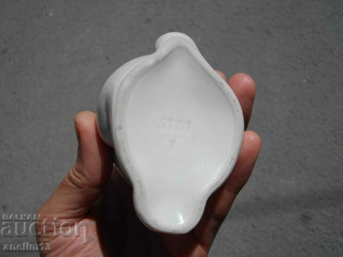 OLD PORCELAIN BUNNY BOX MARKED - 7 OLD PORCELAIN BUNNY BOX MARKED - 7