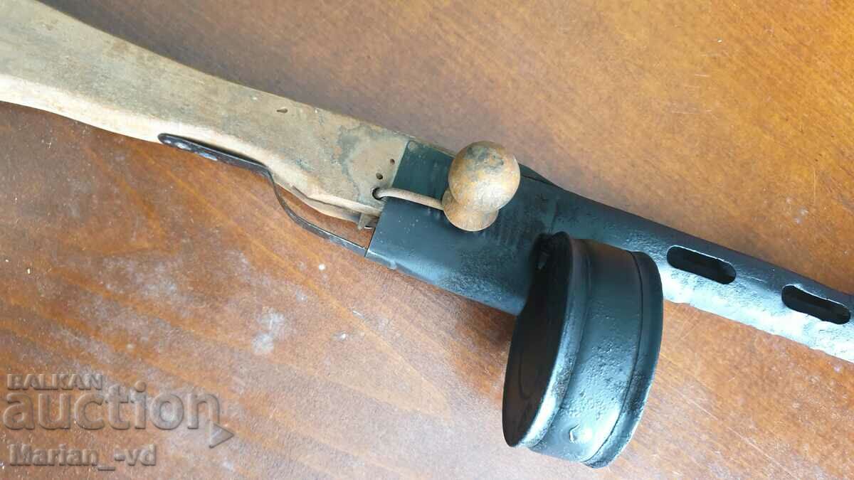 Delivery of Old children's toy vending machine Delivery of Old children's toy vending machine