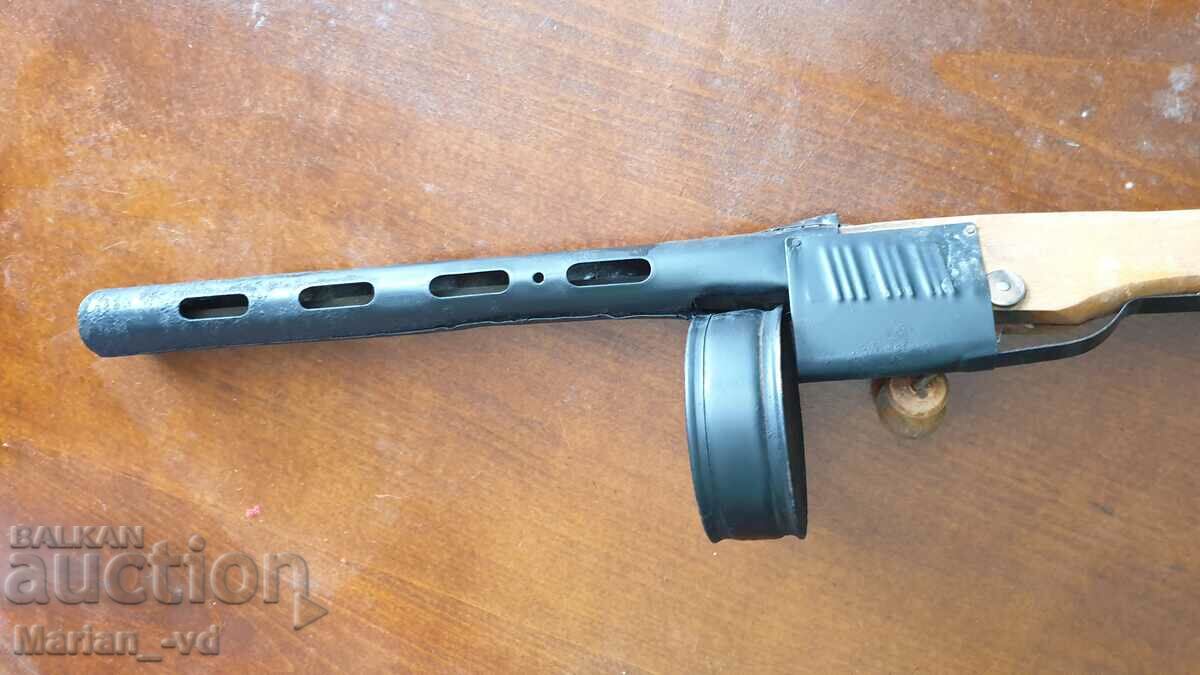 Old children's toy vending machine - 7 Old children's toy vending machine - 7