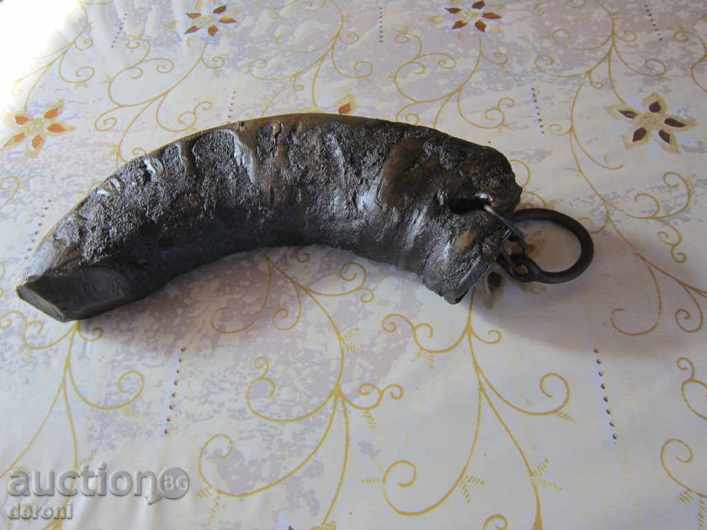 Стар възрожденски катраник катраница биволски рог 2 с цена 30.00 лв. | € 15.34 Стар възрожденски катраник катраница биволски рог 2 с цена 30.00 лв. | € 15.34