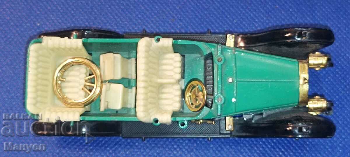 Auction Old model - USSR (USSR, Russia). Auction Old model - USSR (USSR, Russia).