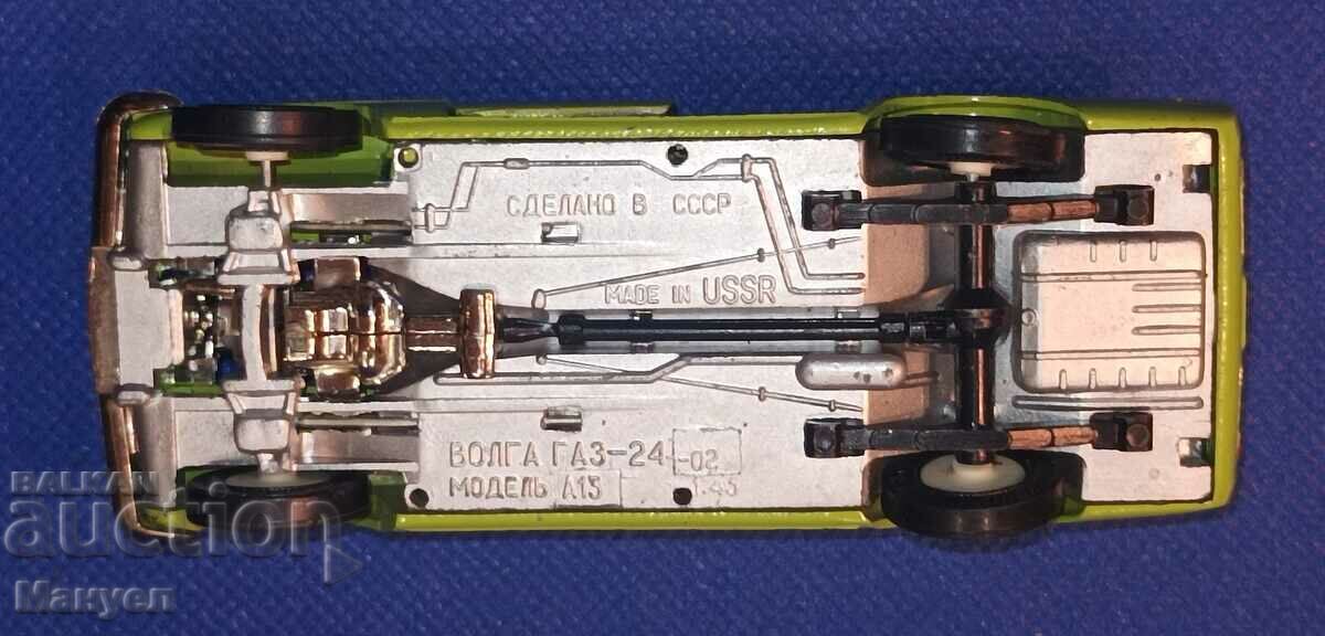 Παράδοση Παλιό μοντέλο - ΕΣΣΔ (ΕΣΣΔ, Ρωσία). Παράδοση Παλιό μοντέλο - ΕΣΣΔ (ΕΣΣΔ, Ρωσία).