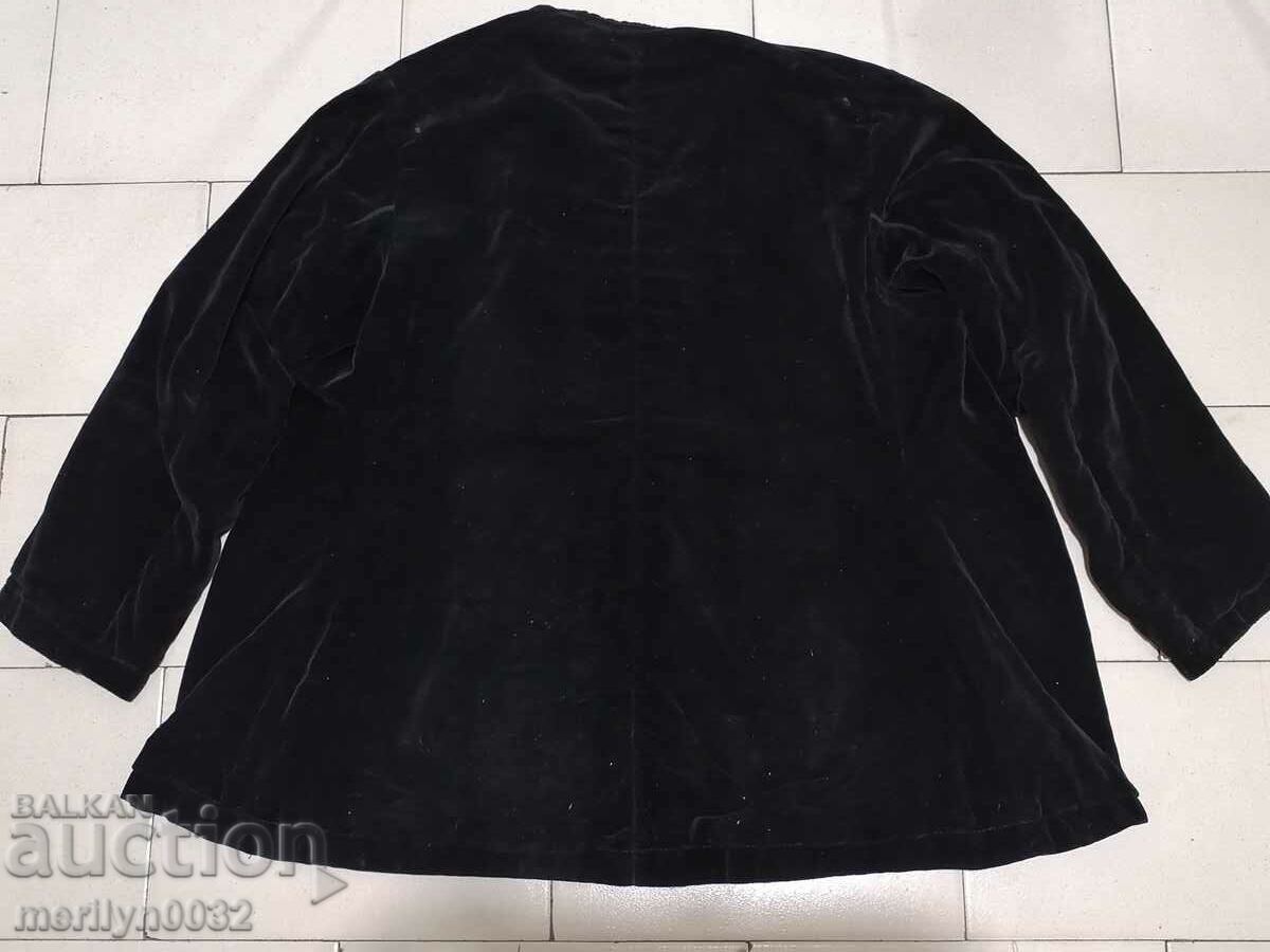 Delivery of Women's Velvet Anteria Vest With Sleeves Fancy Dress