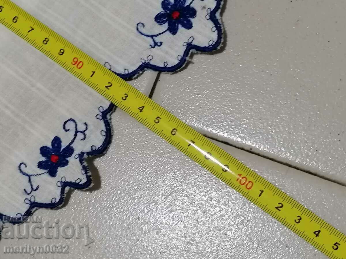 Delivery of Embroidered shirt silk kerchief costume embroidery lace