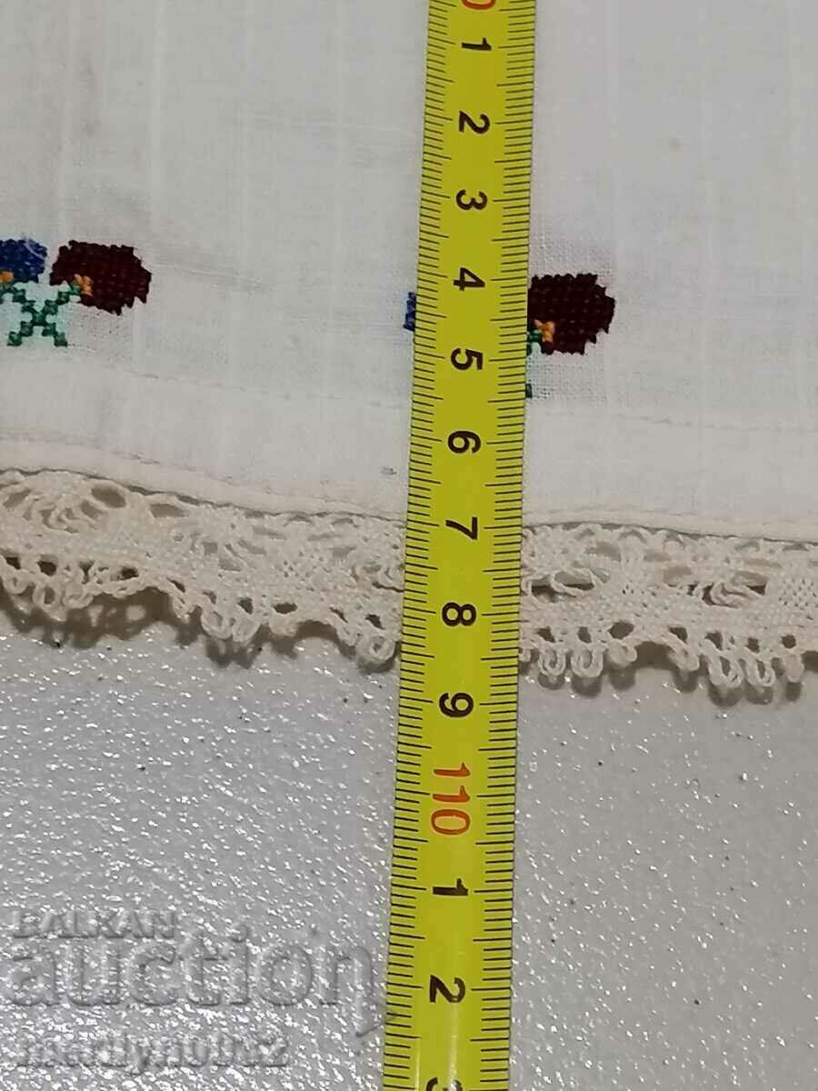 Delivery of Embroidered shirt silk kerchief costume embroidery lace Delivery of Embroidered shirt silk kerchief costume embroidery lace