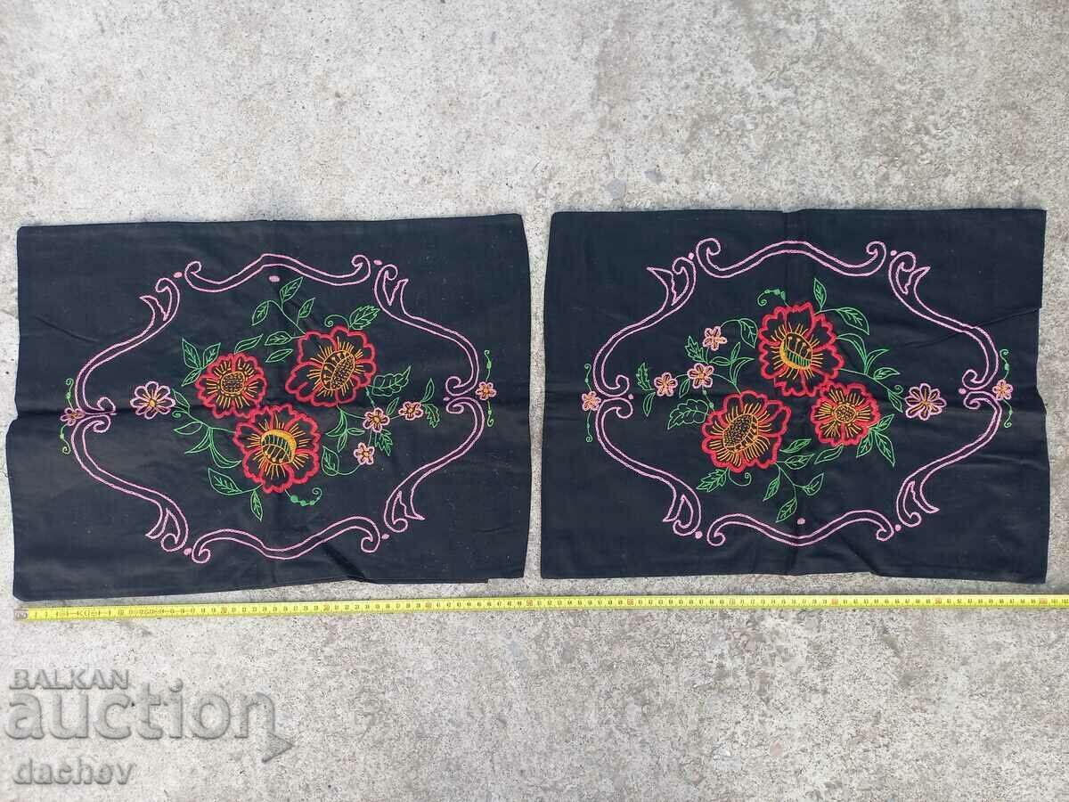 Παρτίδα 2 Vintage Χειροποίητα Κεντητά Καλύμματα Μαξιλαροθήκη Ταβέρνα