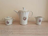 Konigl.pr.Tettau porcelain teapot, sugar bowl and latiere