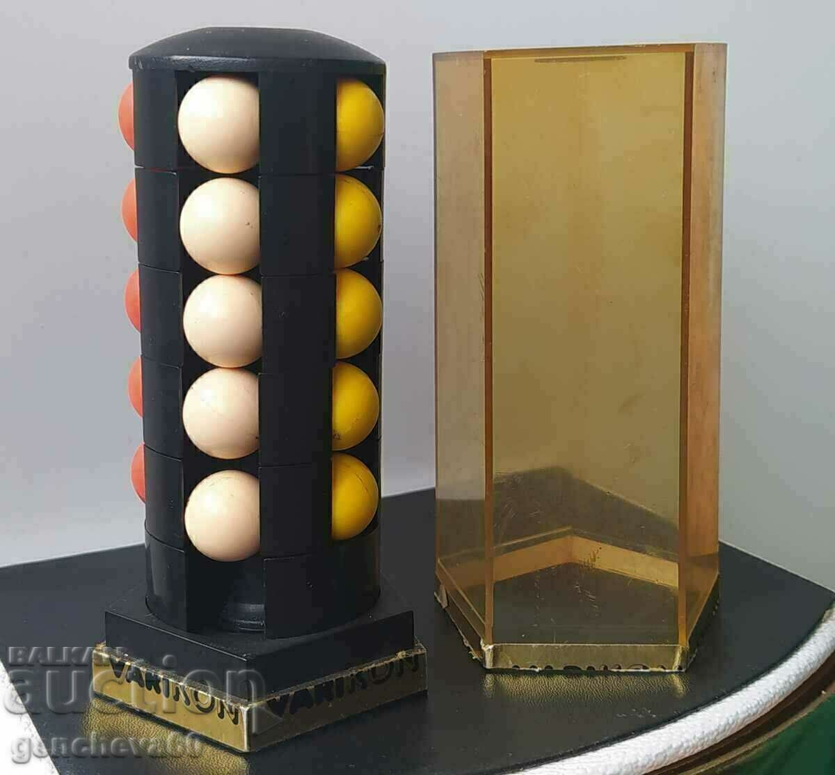 Vintage Rubik's Cube/Tower of Babel - 6 Vintage Rubik's Cube/Tower of Babel - 6