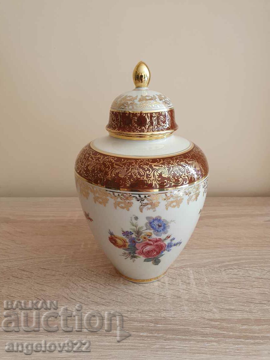 Bavarian porcelain urn-vase PMR Zaeger&Co