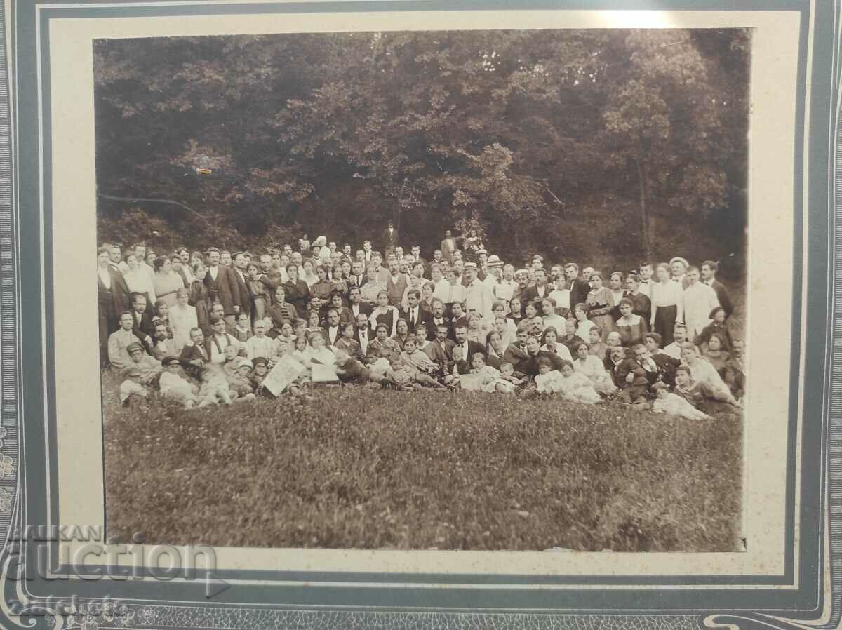 Old photo cardboard Kingdom of Bulgaria - with price 25.00 BGN | € 12.78 Old photo cardboard Kingdom of Bulgaria - with price 25.00 BGN | € 12.78