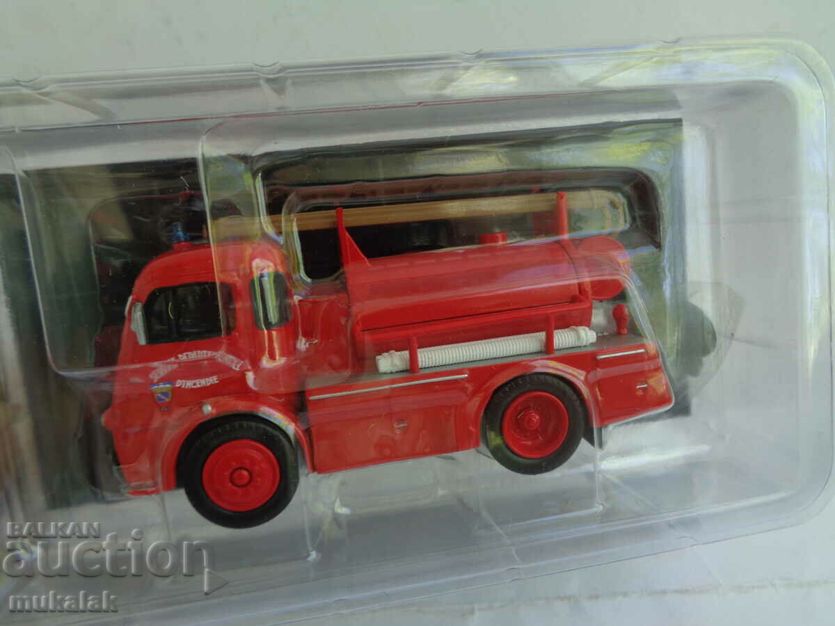 Auction 1:50 DEL PRADO BERLIET FIRE TRUCK TOY MODEL Auction 1:50 DEL PRADO BERLIET FIRE TRUCK TOY MODEL