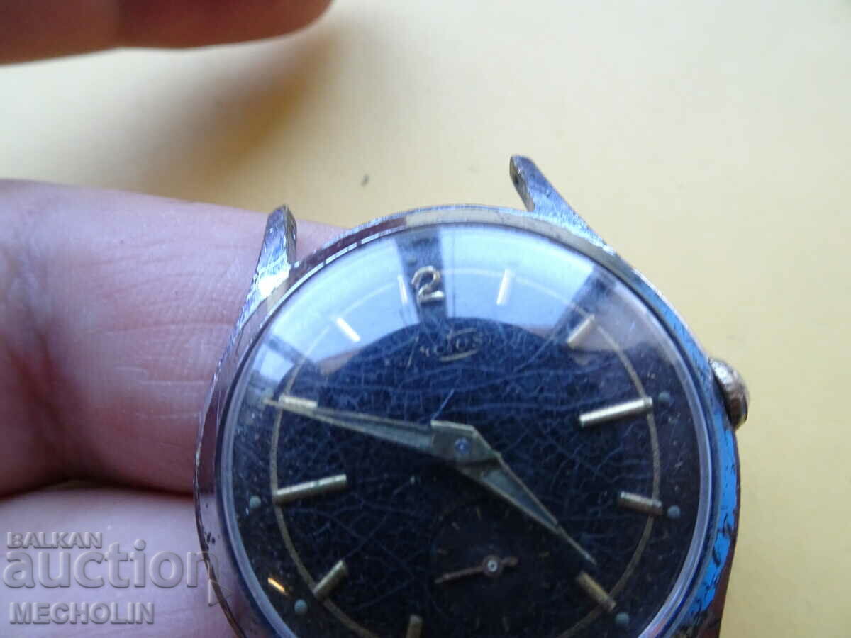 WATCH SWISS arctos with price 20.00 BGN | € 10.23 WATCH SWISS arctos with price 20.00 BGN | € 10.23