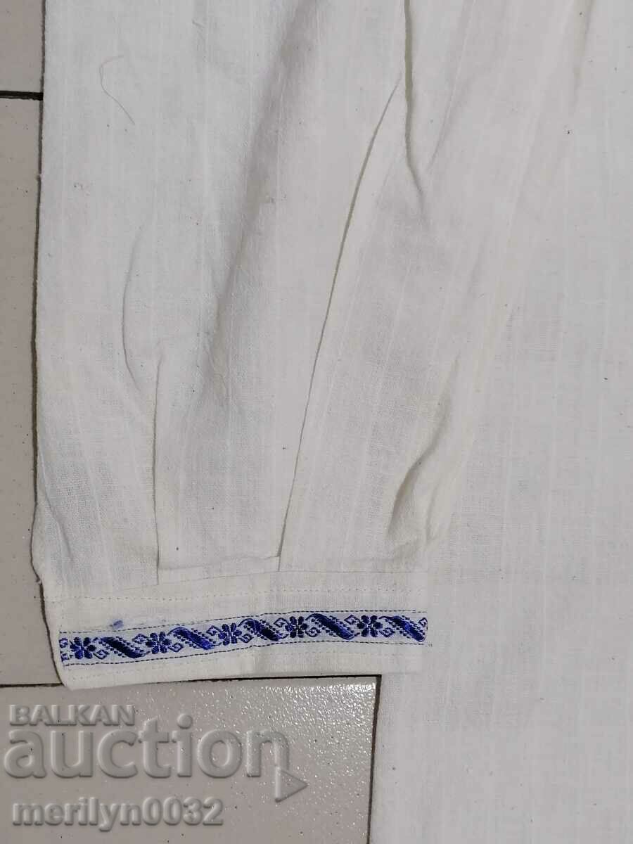 Auction Old men's shirt kenar wear embroidery Auction Old men's shirt kenar wear embroidery