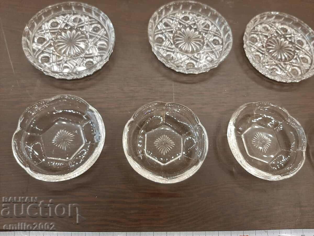 Glass saucers for sweet retro soc with price 5.00 BGN | € 2.56 Glass saucers for sweet retro soc with price 5.00 BGN | € 2.56