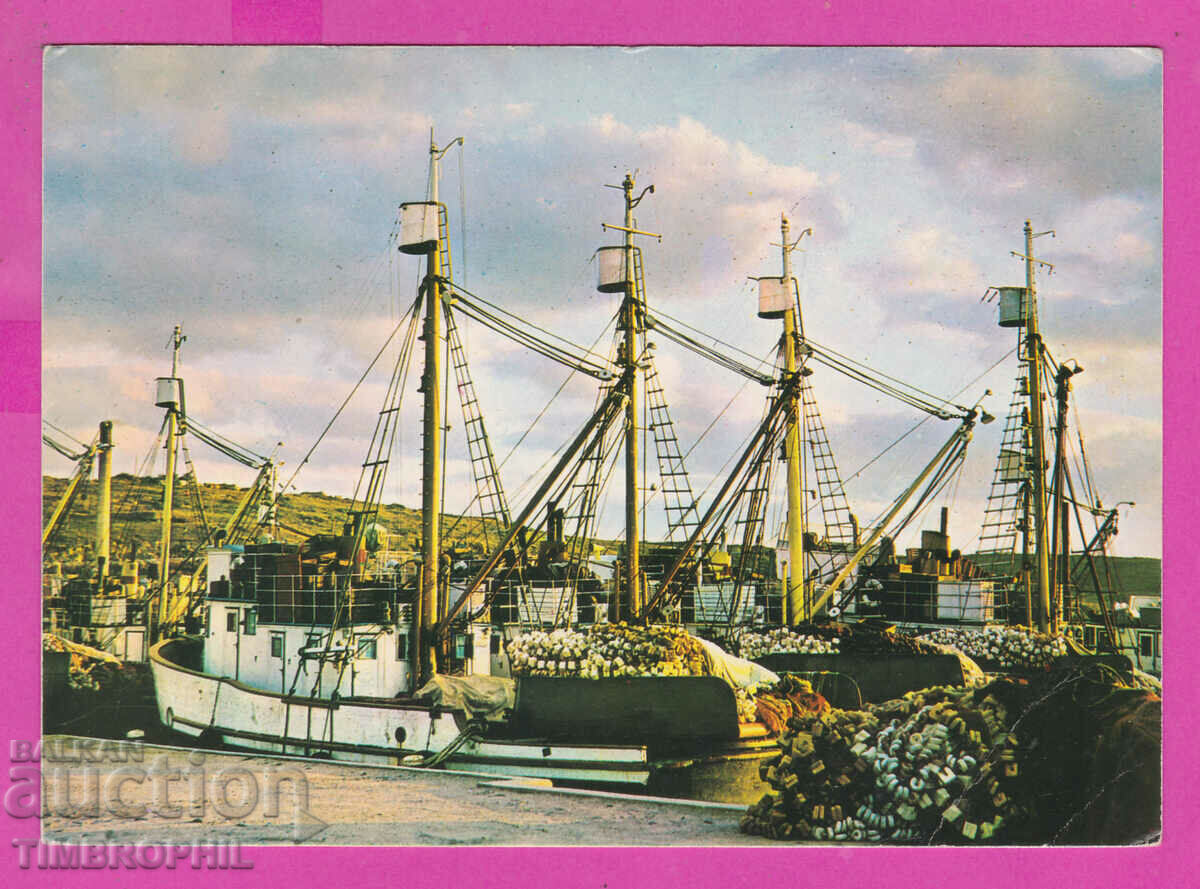 Auction 311004 / Sozopol - Port D-4197-А Fotoizdat PK Auction 311004 / Sozopol - Port D-4197-А Fotoizdat PK