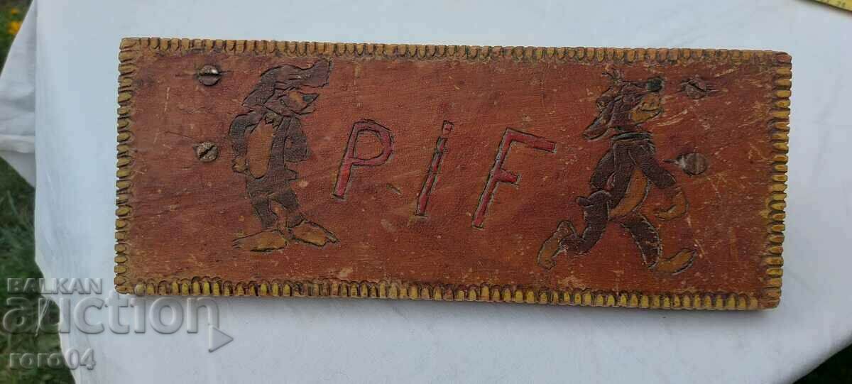 PIF - WOODEN SHELF - 7 PIF - WOODEN SHELF - 7