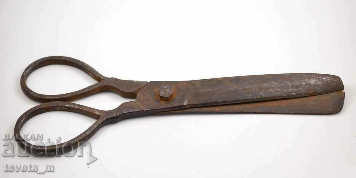 Large Tersian / tailor's scissors, wrought iron, 19th century