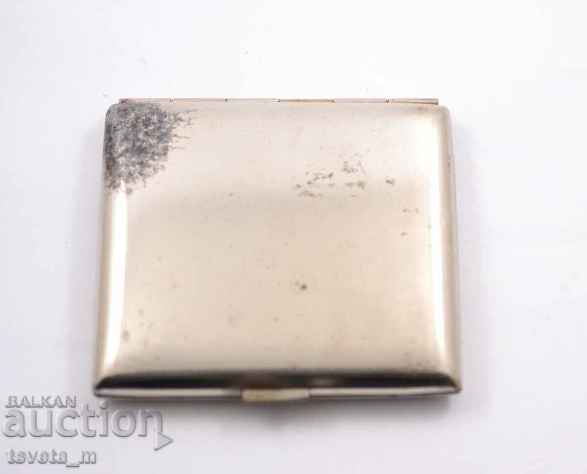 Auction Antique snuff box Auction Antique snuff box