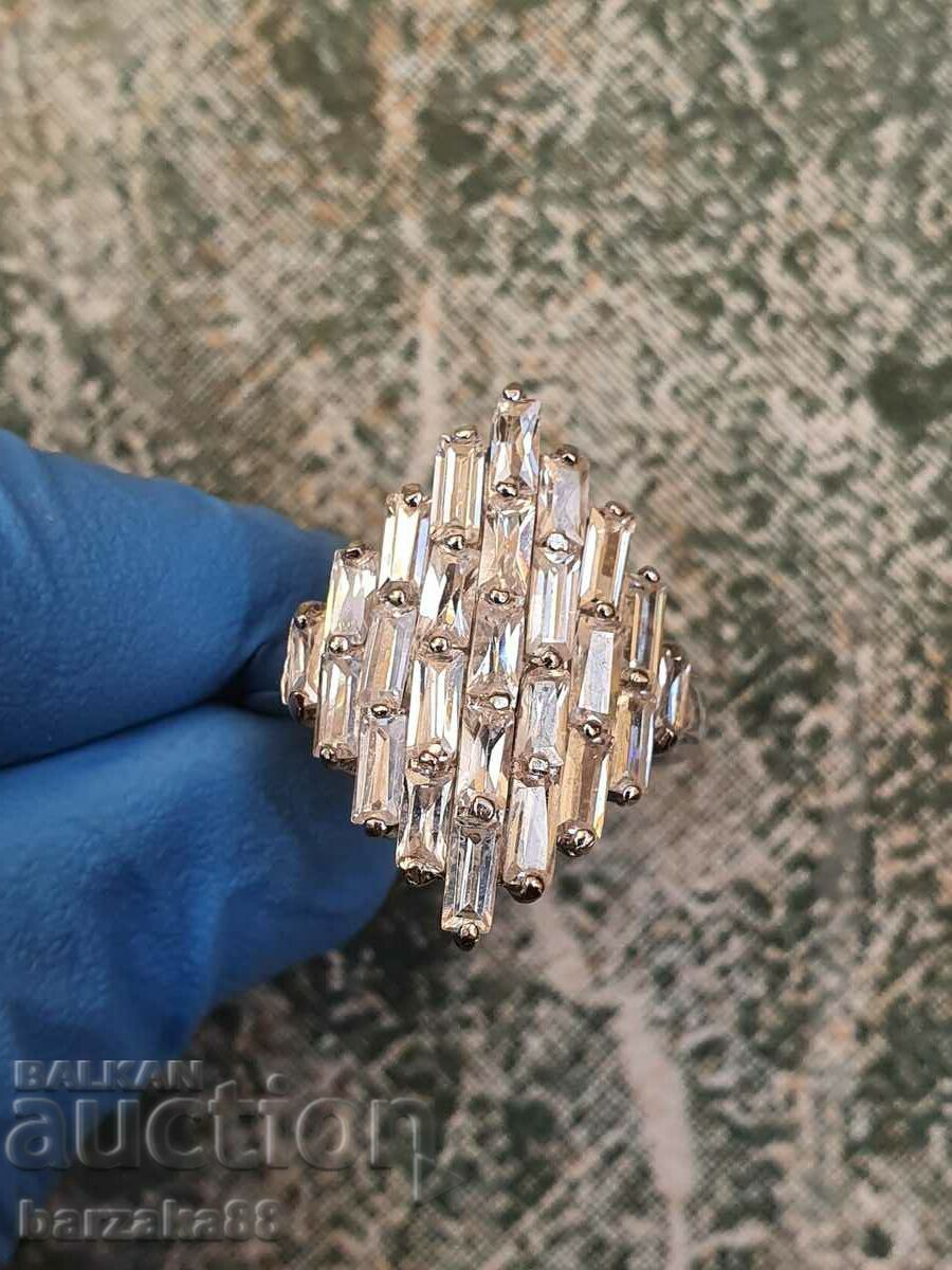 Inel de argint cu zirconiu de cristal