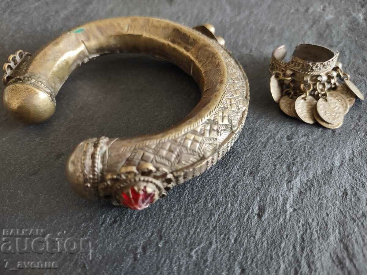 BRACELET with ring, ethnic, for costume, 16.04.2024 with price 299.00 BGN | € 152.88 BRACELET with ring, ethnic, for costume, 16.04.2024 with price 299.00 BGN | € 152.88
