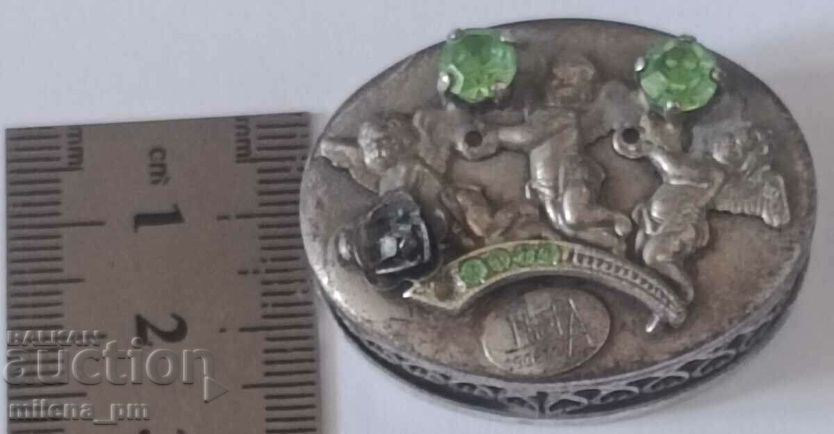 Licitație O cutie mică