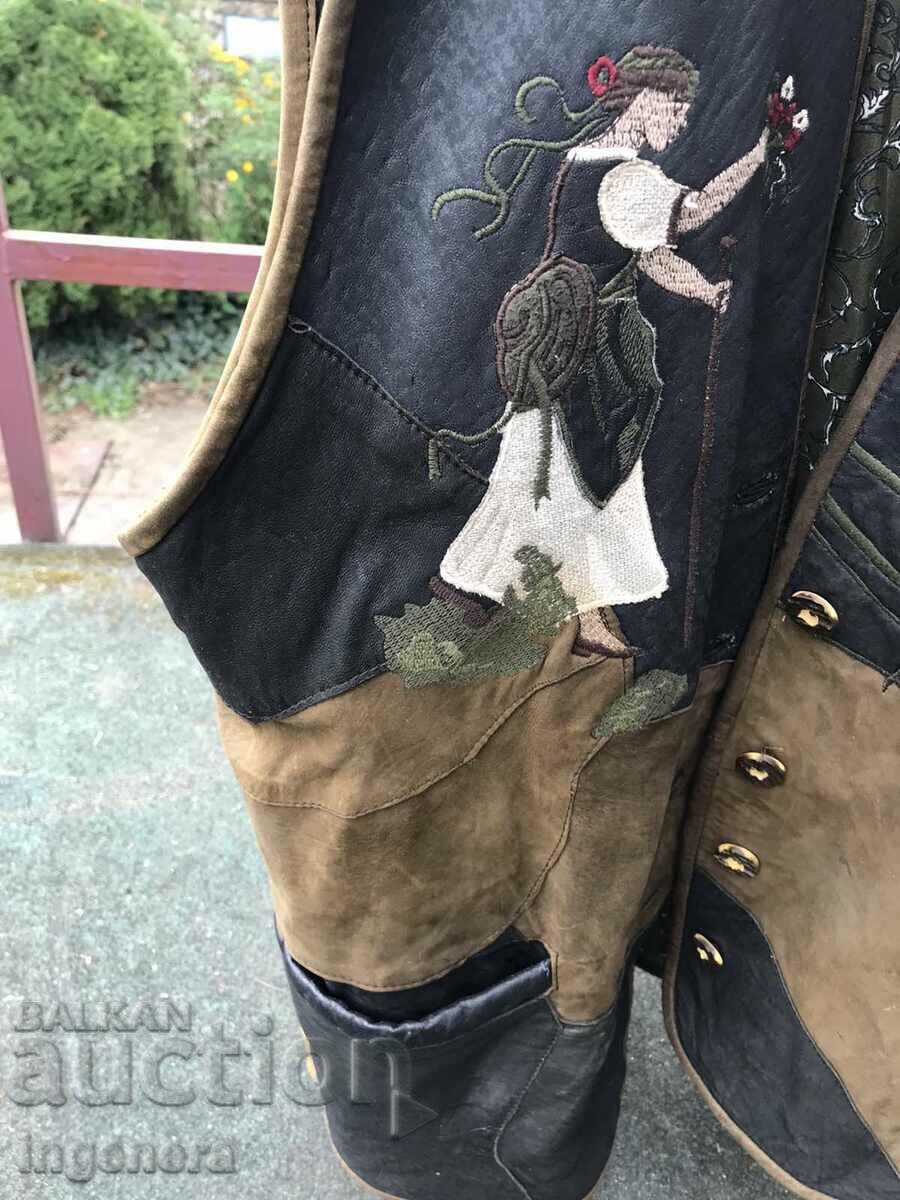 VESTĂ BĂRBAȚI, MĂRIME 42, VELOR ȘI PIELE ECO cu preț 32.00 BGN | € 16.36