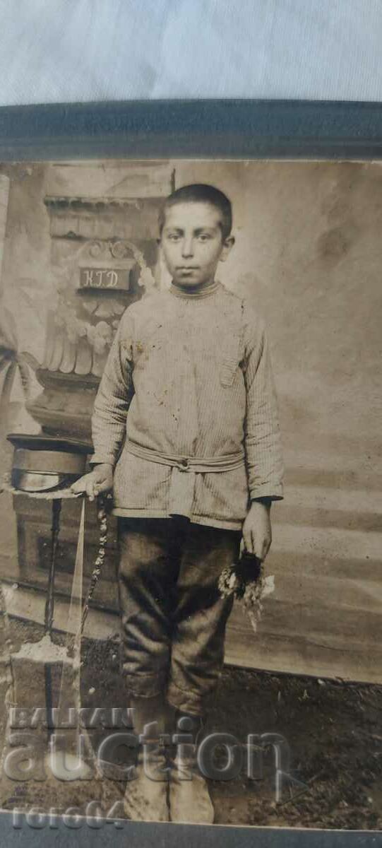 OLD PHOTO - CARDBOARD with price 8.99 BGN | € 4.60 OLD PHOTO - CARDBOARD with price 8.99 BGN | € 4.60