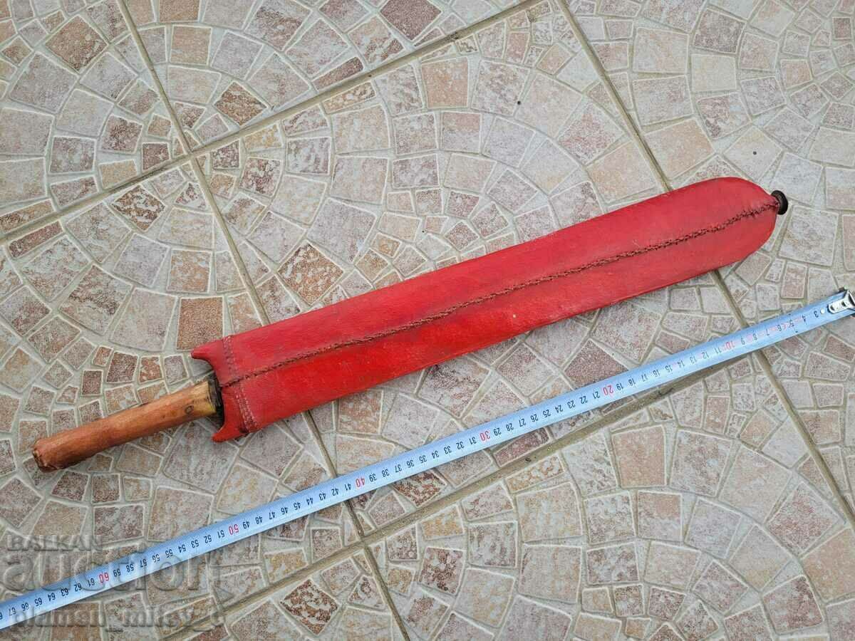 Saber, broadsword, family sword