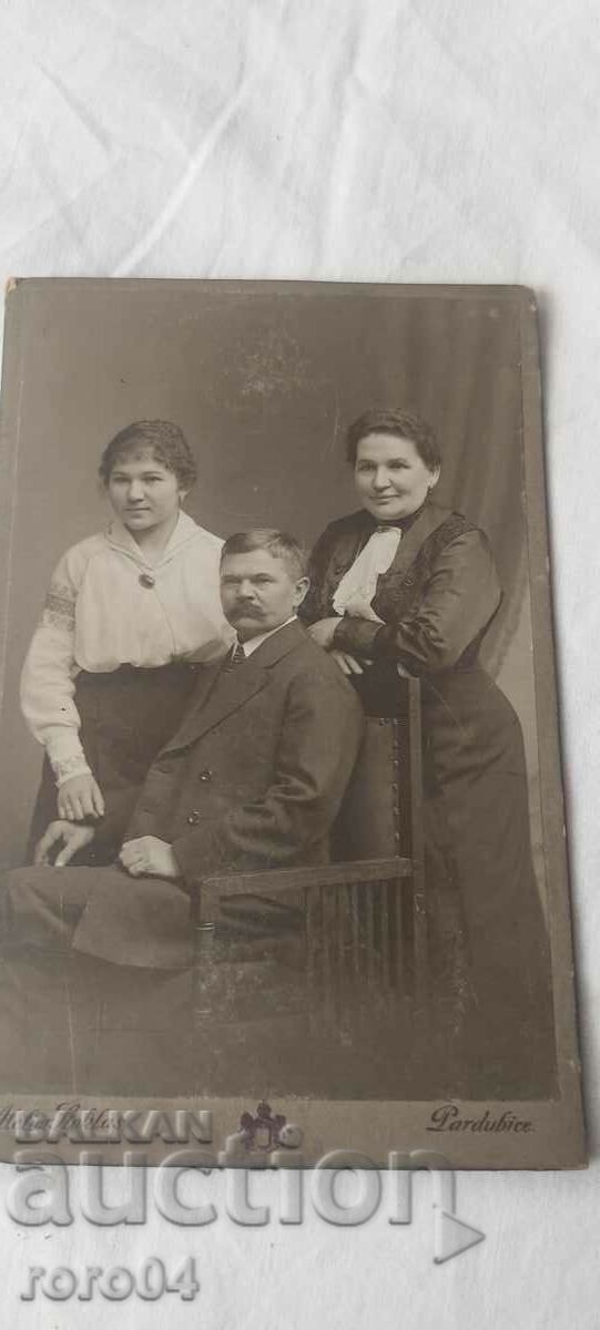 OLD PHOTO - CARDBOARD