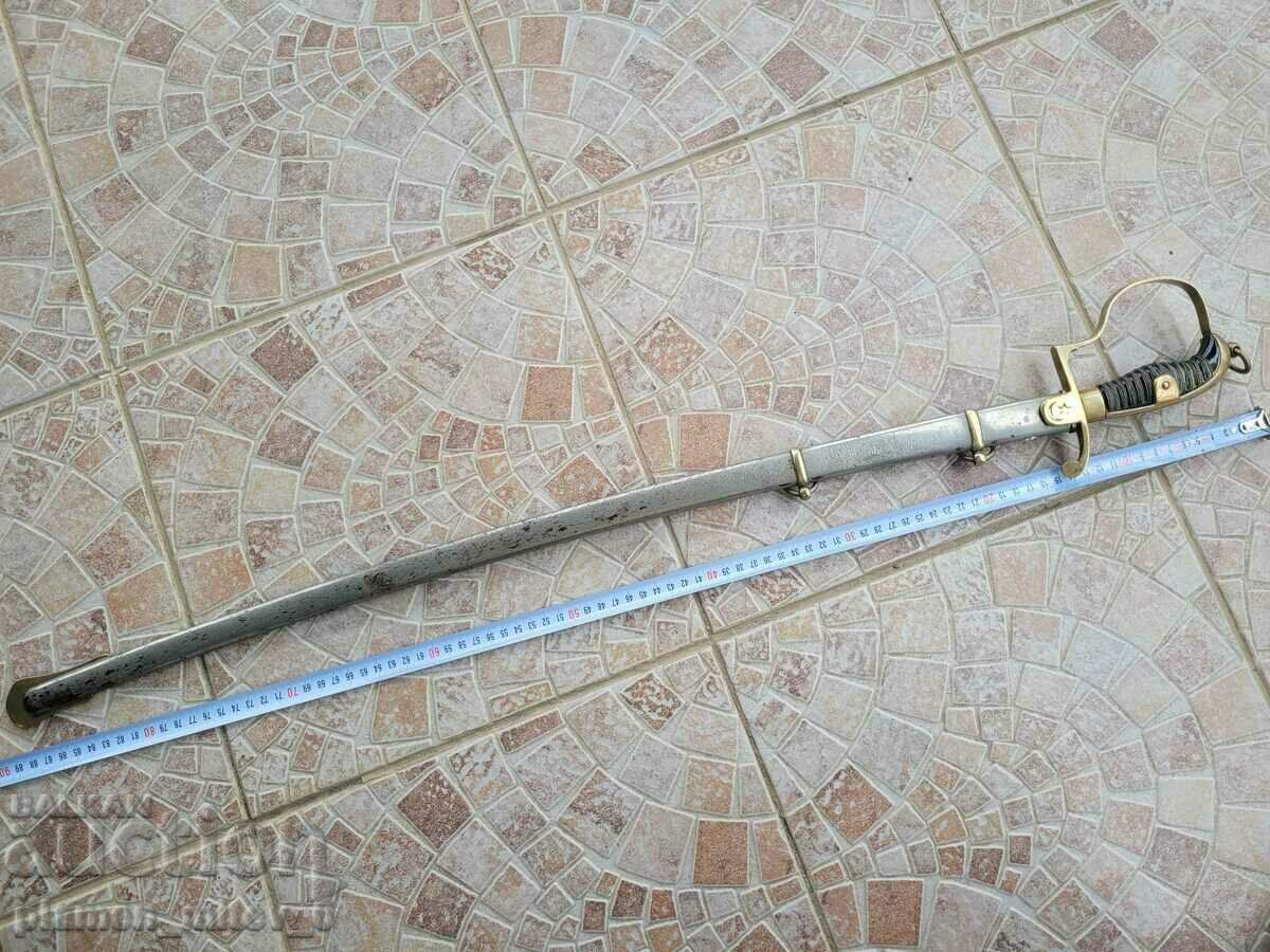 Saber, broadsword, knife, sword