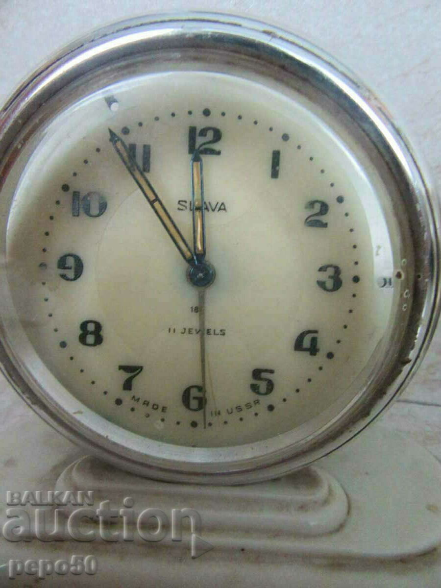 2 pcs. WORKING ALARM CLOCK "GLORY" FROM SOTC with price 40.00 BGN | € 20.45 2 pcs. WORKING ALARM CLOCK "GLORY" FROM SOTC with price 40.00 BGN | € 20.45