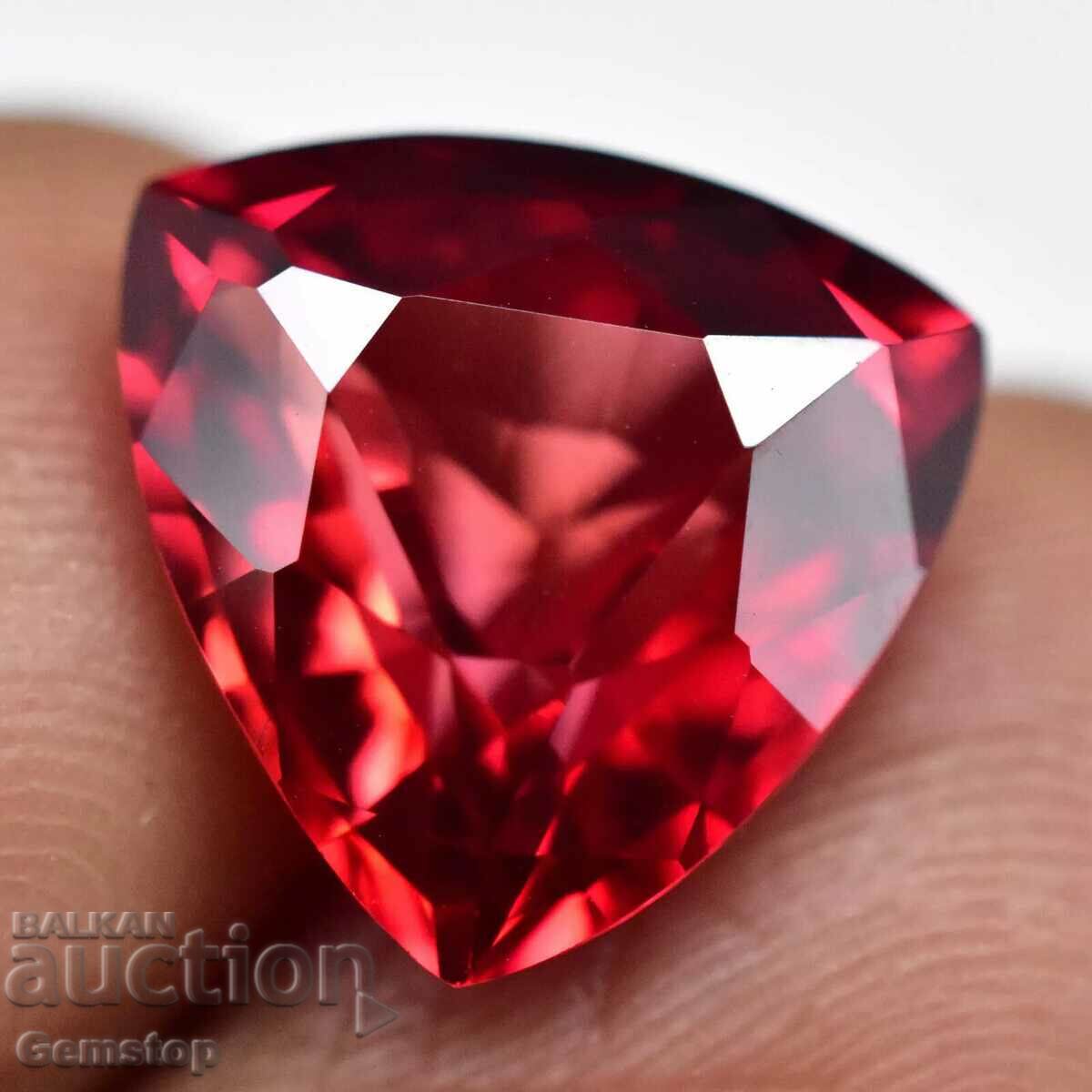 BZC! 8.50 ct natural ruby trillion cert. GGL of 1 st.