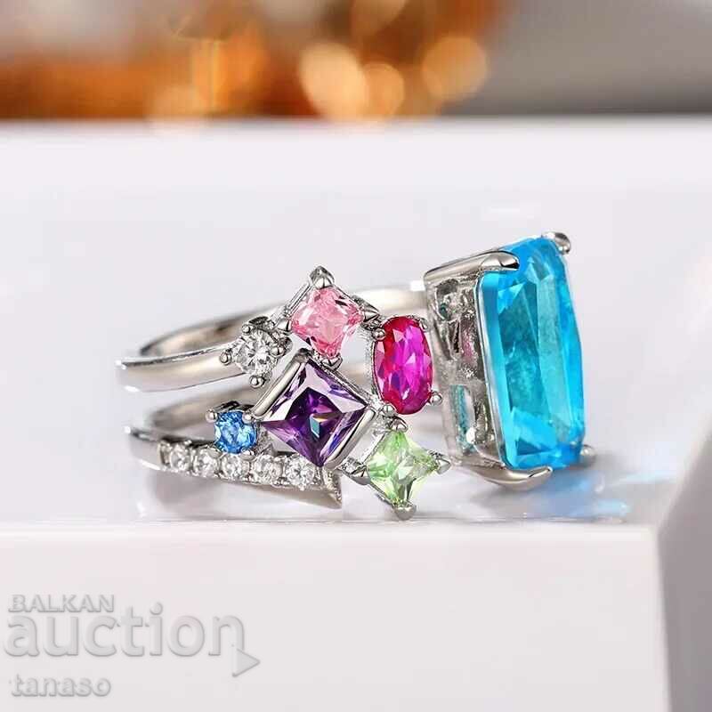 Ring with multicolored zircons, free size