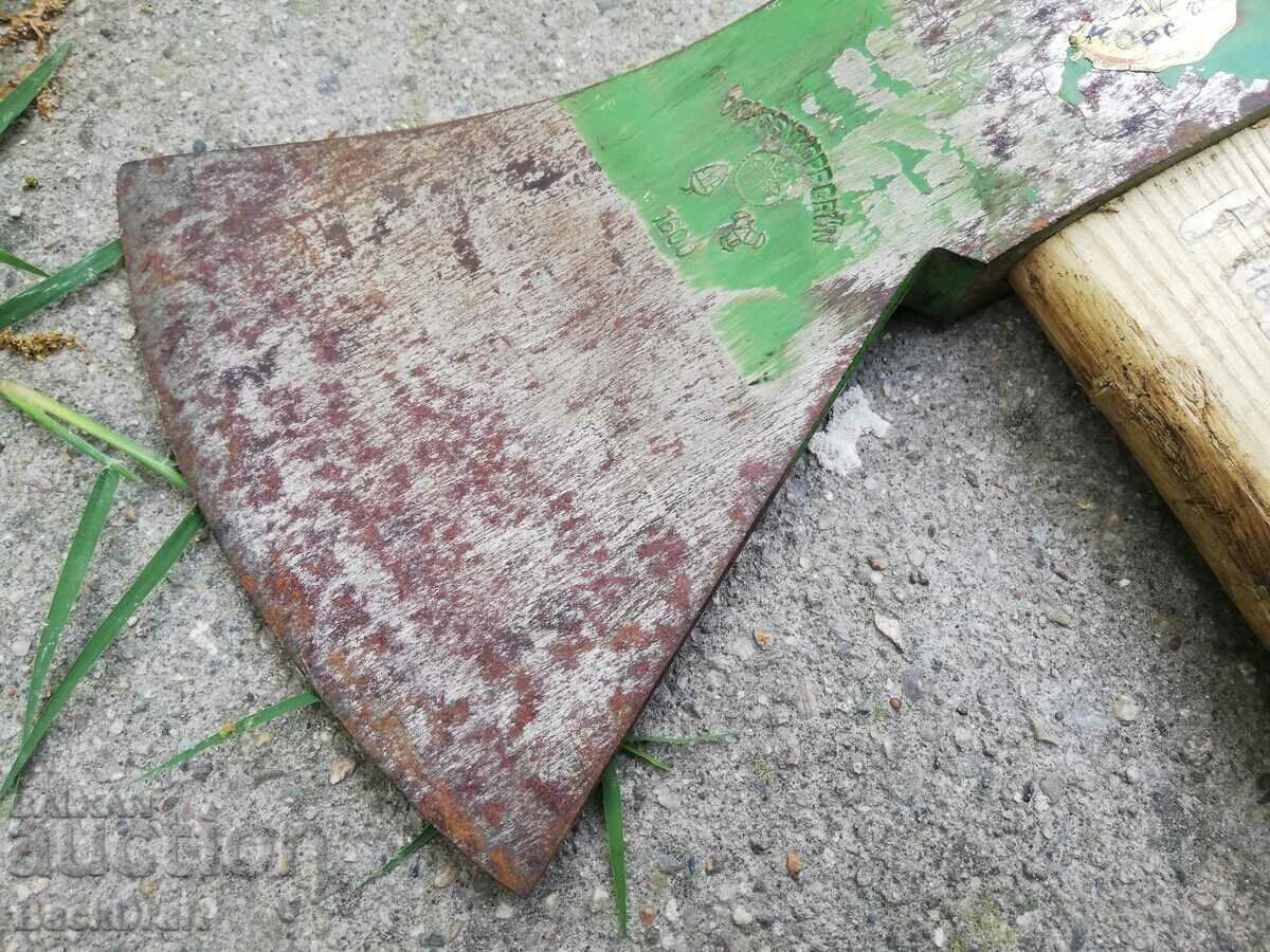 Delivery of German big ax Oshenkopf axe, blade, tool Delivery of German big ax Oshenkopf axe, blade, tool